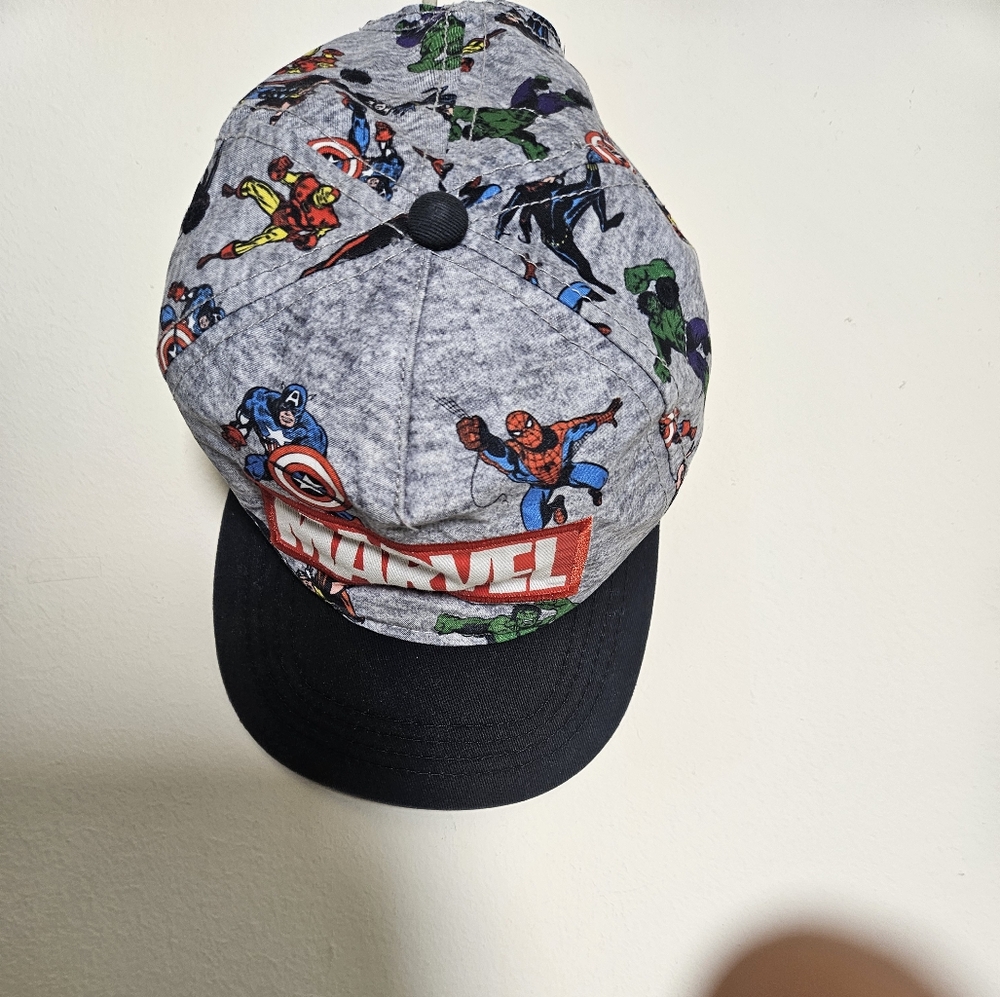 Marvel Superheroes Gray and Black Cap